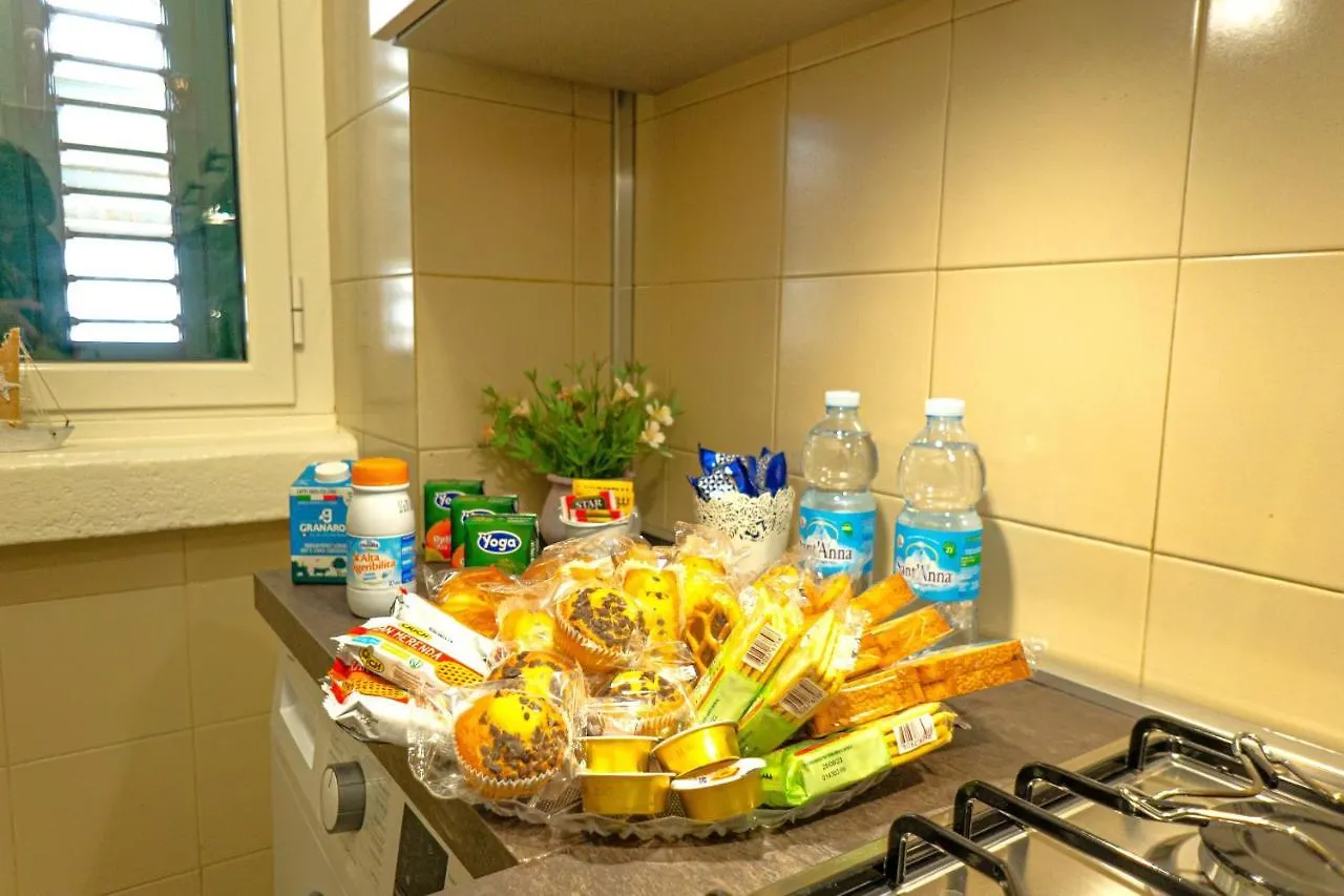 Cityflat Guest House 巴里 0*,  意大利