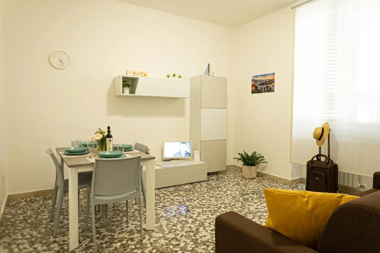 Cityflat Guest House 巴里