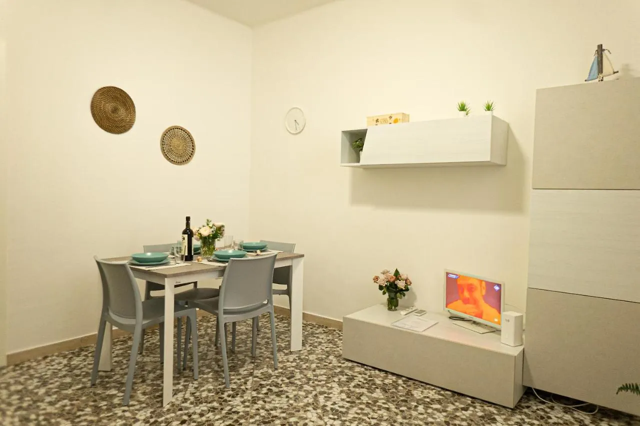 Cityflat Guest House Bari 0*,